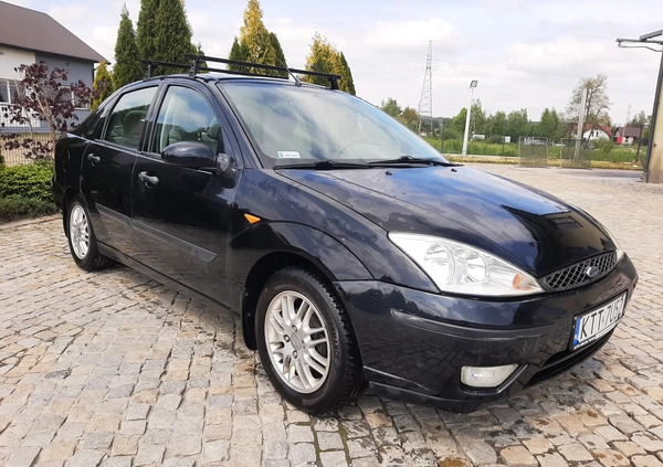 Ford Focus cena 3790 przebieg: 214000, rok produkcji 2003 z Szczucin małe 211